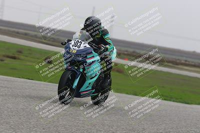 media/Nov-30-2025-TrackDaz (Sun) [[d8b22663df]]/B Group/Session 5 (Wheelie Bump)/